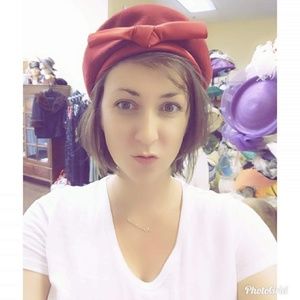 Meet your Posher, Allison